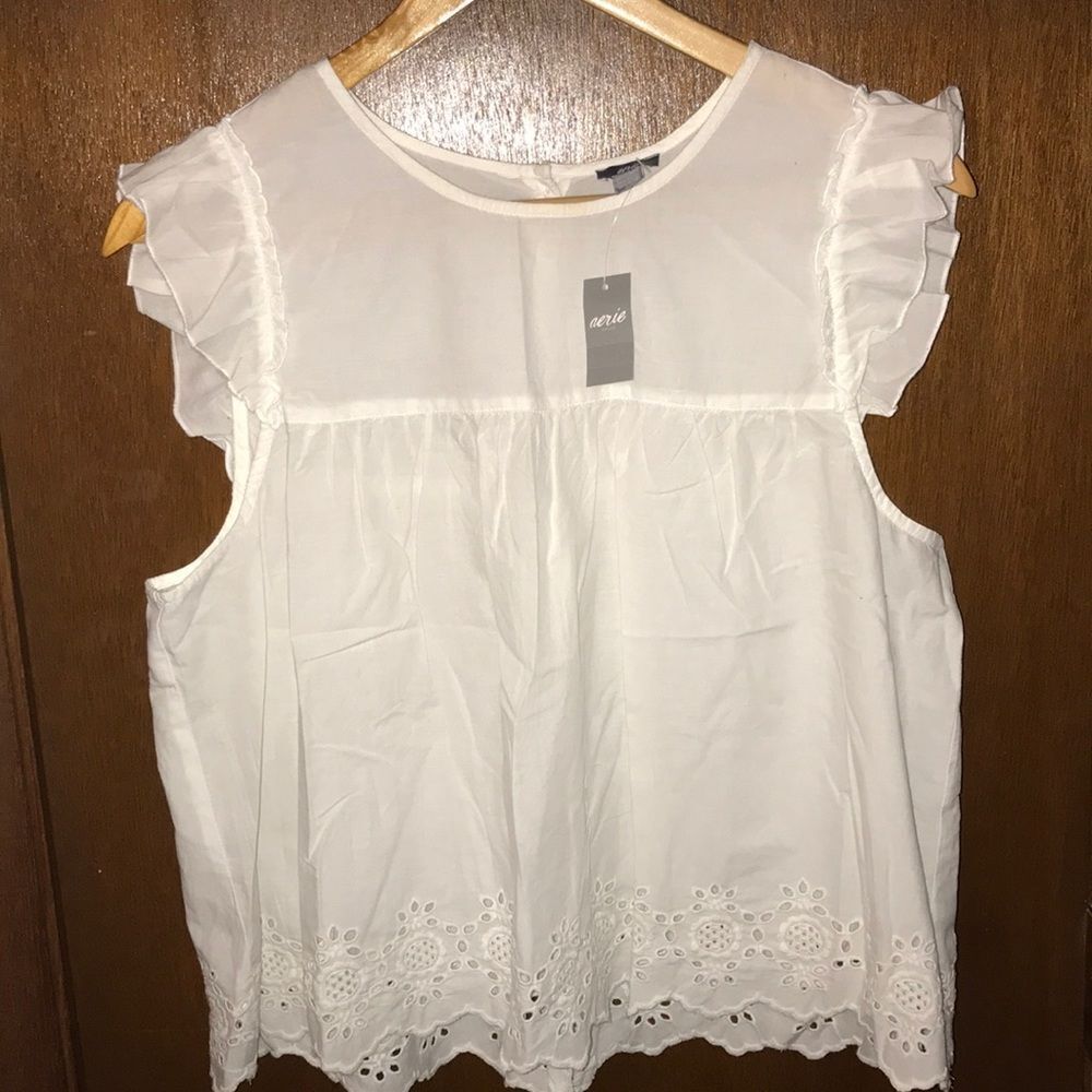 NWT American Eagle button back blouse